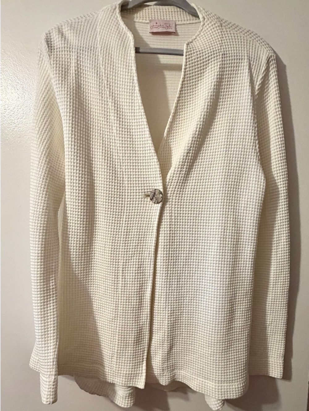 Jennifer Tyler White Waffle Knit Single-Button Jacket